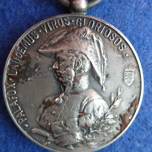 Rare 1908 Spanish Military Medal Commemorating Sige of Saragossa in 1808. Very Desirable. image 3