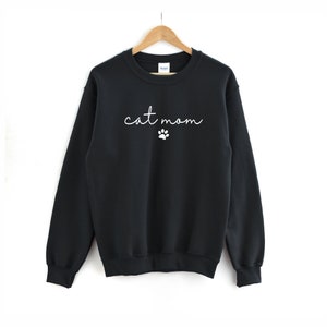 Cat Mom Shirt | Cat Sweatshirt - Cat Shirt - Shirt for Cat Mom - Shirt for cat lover - Cat Mama - Cute Cat Shirt