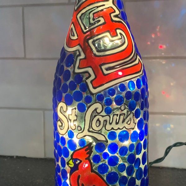 St. Louis Cardinals Lighted Wine Bottle