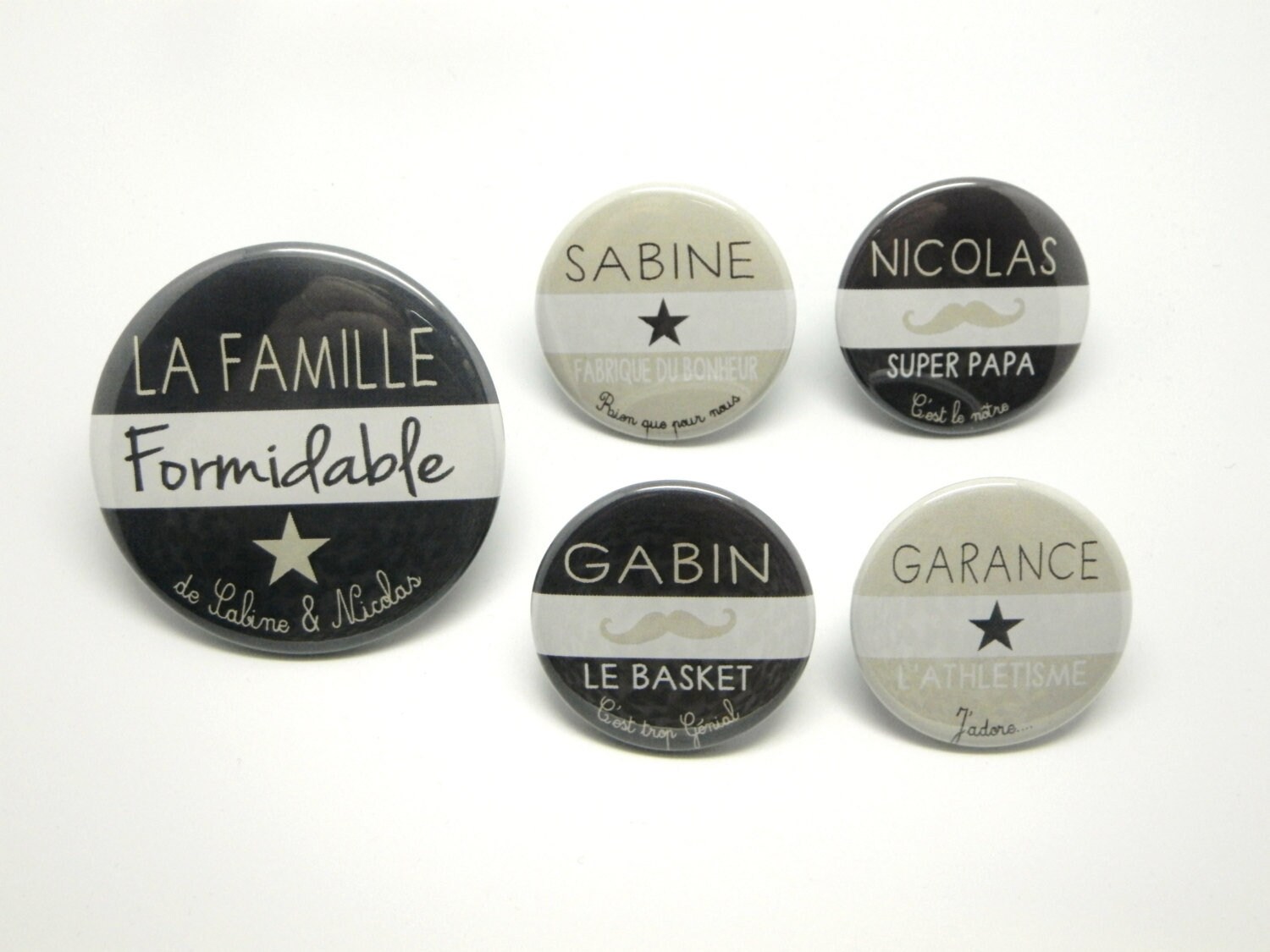 La Famille Formidable - Anthracite et Beige Lot de 5 Magnets Personnalisable
