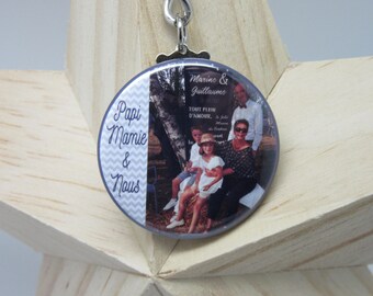 Keyring 37mm Customizable Family Photo, Grandpa Granny Herringbone