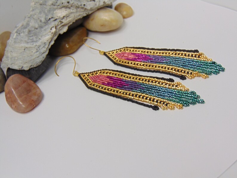 Pendientes brillantes multicolor con flecos, puntada de ladrillo, hipoalergénicos, E486 imagen 4
