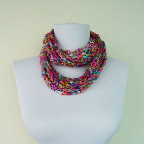 Chain Loop Scarf, Crochet Necklace, Circle Scarves, Tube Neckwarmer, Infinity Scar, Rainbow Scarf, Ombre Loop Scarf, Crochet Loop Scarves