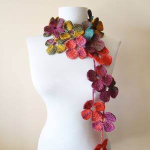 Colorful floral scarf, Crochet floral lariat scarf,  Long crochet floral lariant necklace, Red orange crochet floral scarf, Gift for Mom