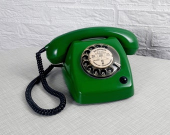 Téléphone PTT vintage à cadran rotatif, vert émeraude, téléphone années 1960
