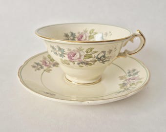 Xícara e pires N.V. Royal Plateelbakkerij Zuid-Holland Plazuid Gouda