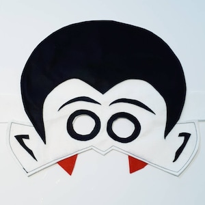 Halloween Dracula mask , Count Dracula kids mask, Kids Halloween mask, Felt Halloween mask,oversized Halloween mask,felt mask,vampire mask