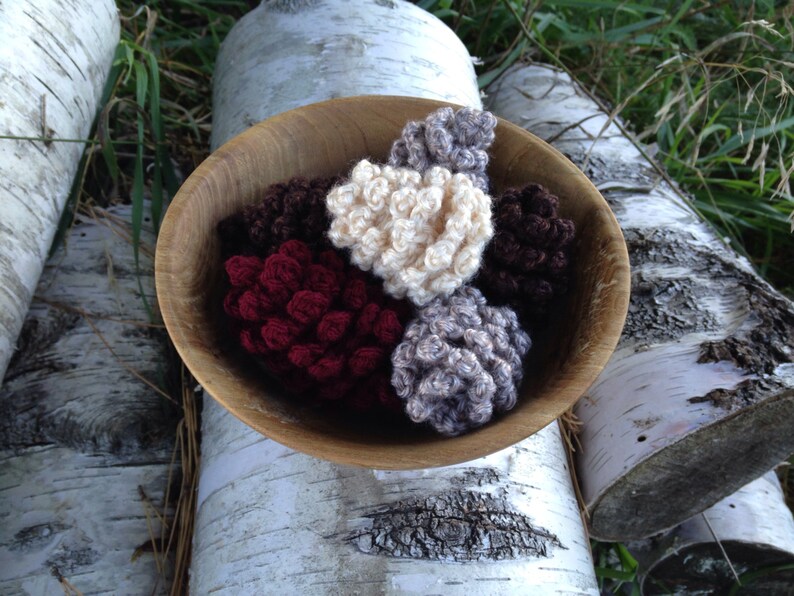 Crochet Pinecone Ornaments set of 6 - Etsy