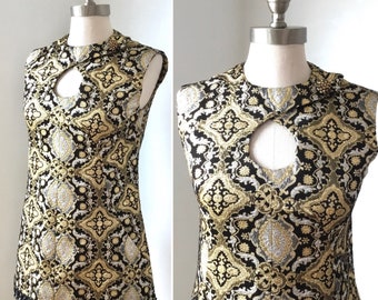 1960s-1970s Sleeveless Metallic Brocade  Tunic Top