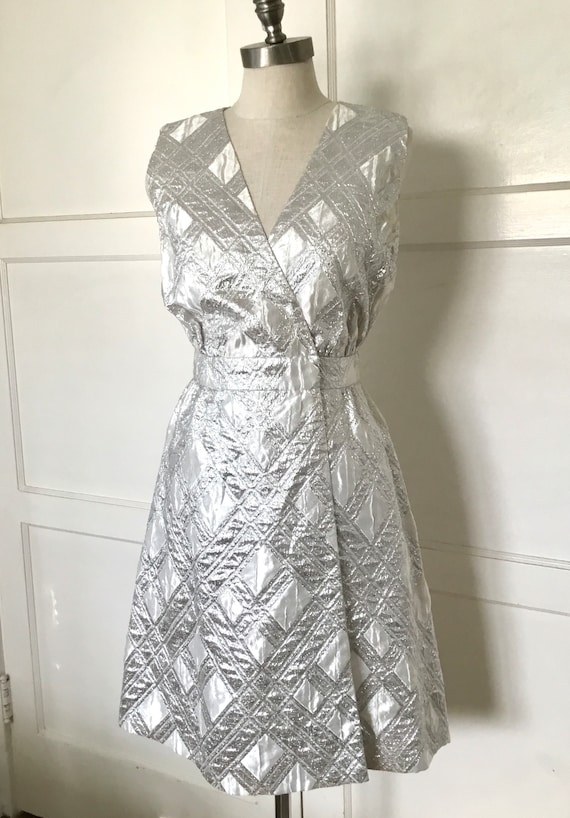 1960s-1970s Silver Brocade Party Dress - image 3