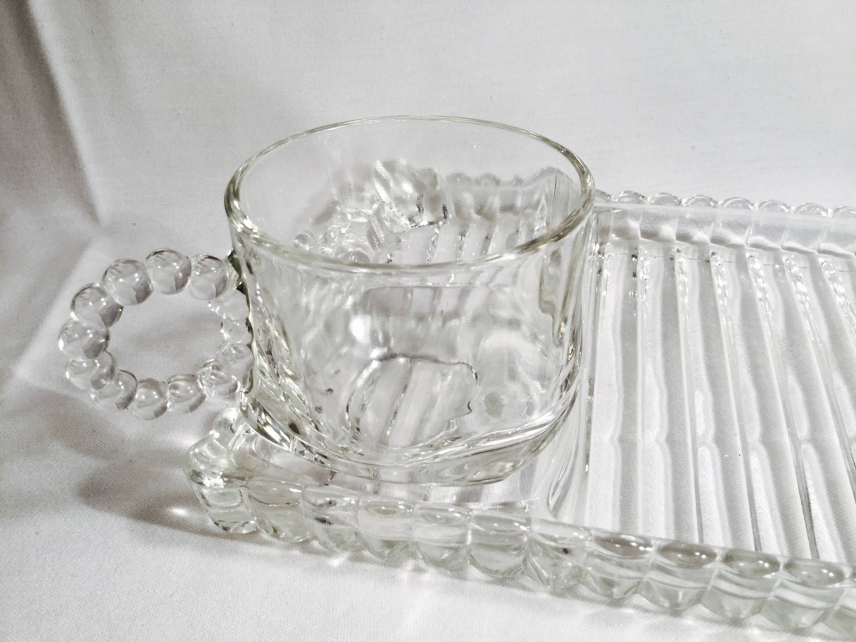 Two sets Vintage 1950s Hazel Atlas Orchard Crystal snack tray and ... Two sets Vintage 1950s Hazel Atlas Orchard Crystal snack tray and ...