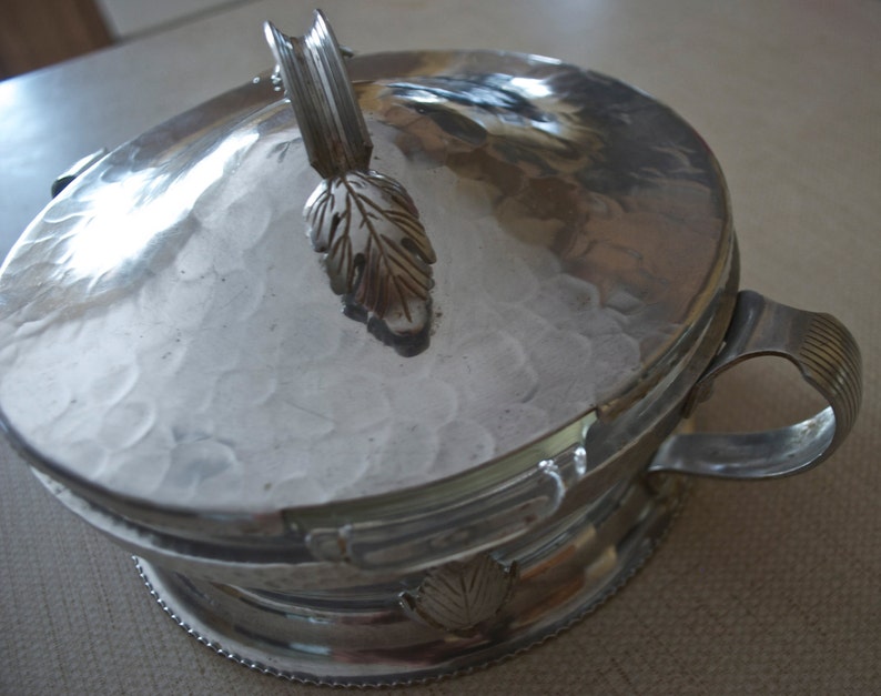 Vintage Continental SILVERLOOK\u2122 hammered aluminum chafing dish # 558 Free shipping