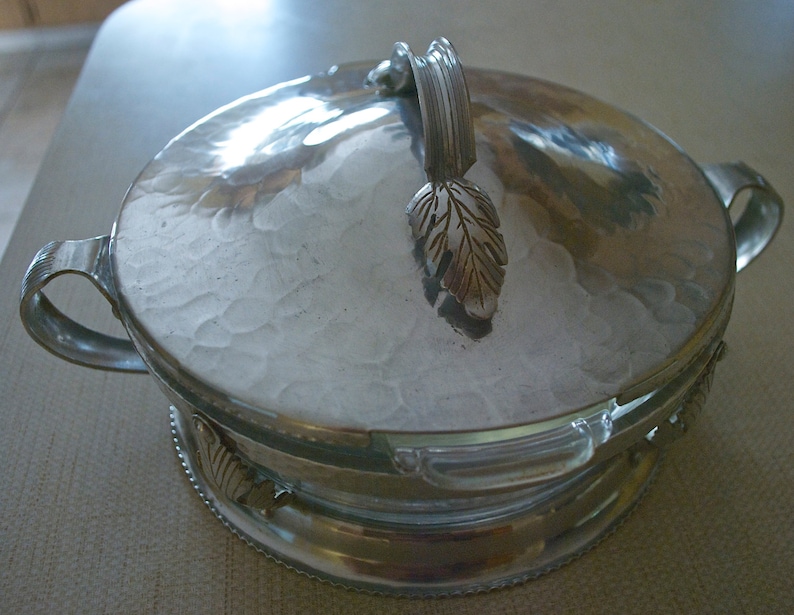 Vintage Continental SILVERLOOK\u2122 hammered aluminum chafing dish # 558 Free shipping