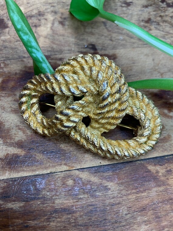 Christian Dior Gold Rope Nautical Knot Brooch