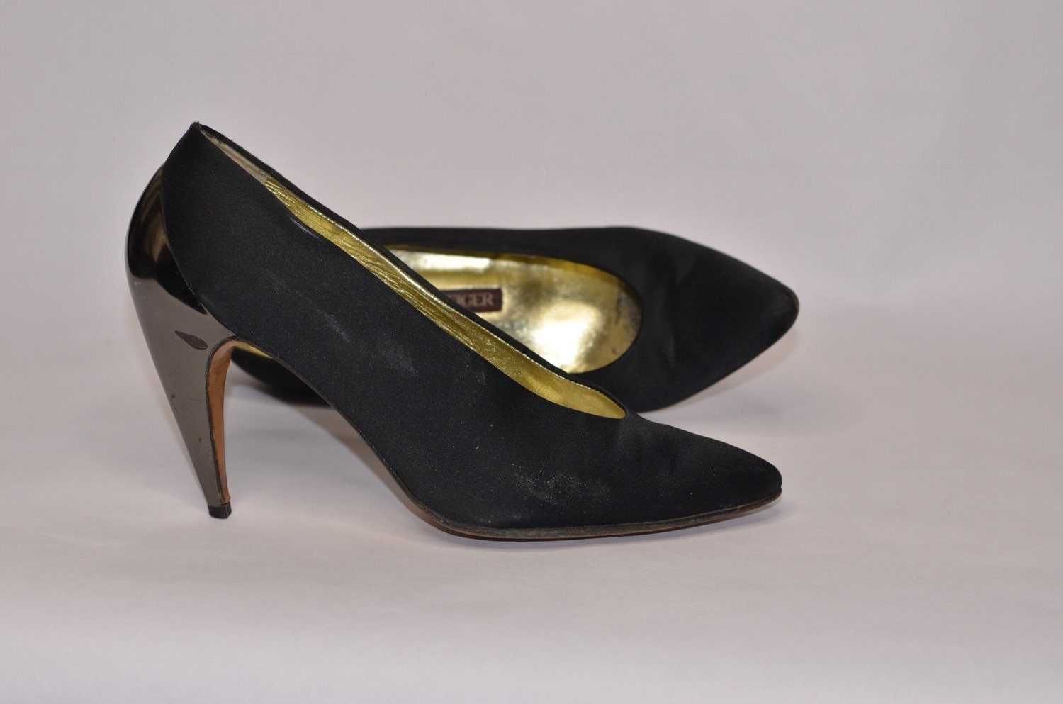 Vintage Estate Walter Steiger Black Platinum Curved Heels Size 38 - Etsy