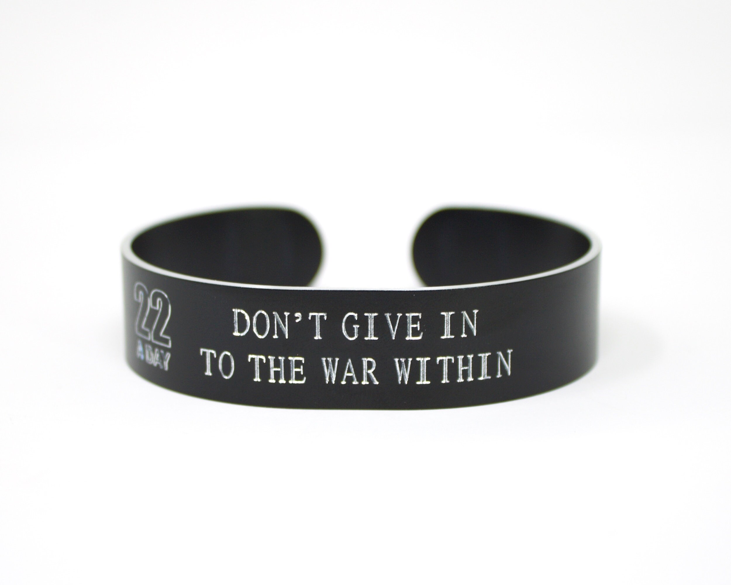 ラスト1点‼️黒いクローバ 型チャームブレスレット 再入荷2週間後コメントへ il_fullxfull.4028935132_2hy3.jpg