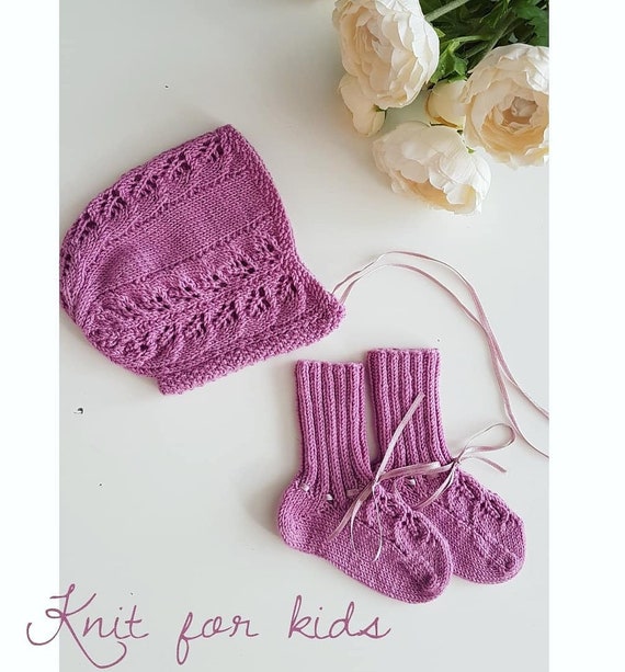 Baby girl first socks Newborn baby accessories Super soft merino wool Knitted baby socks Gift for baby girl Newborn photooshoot props