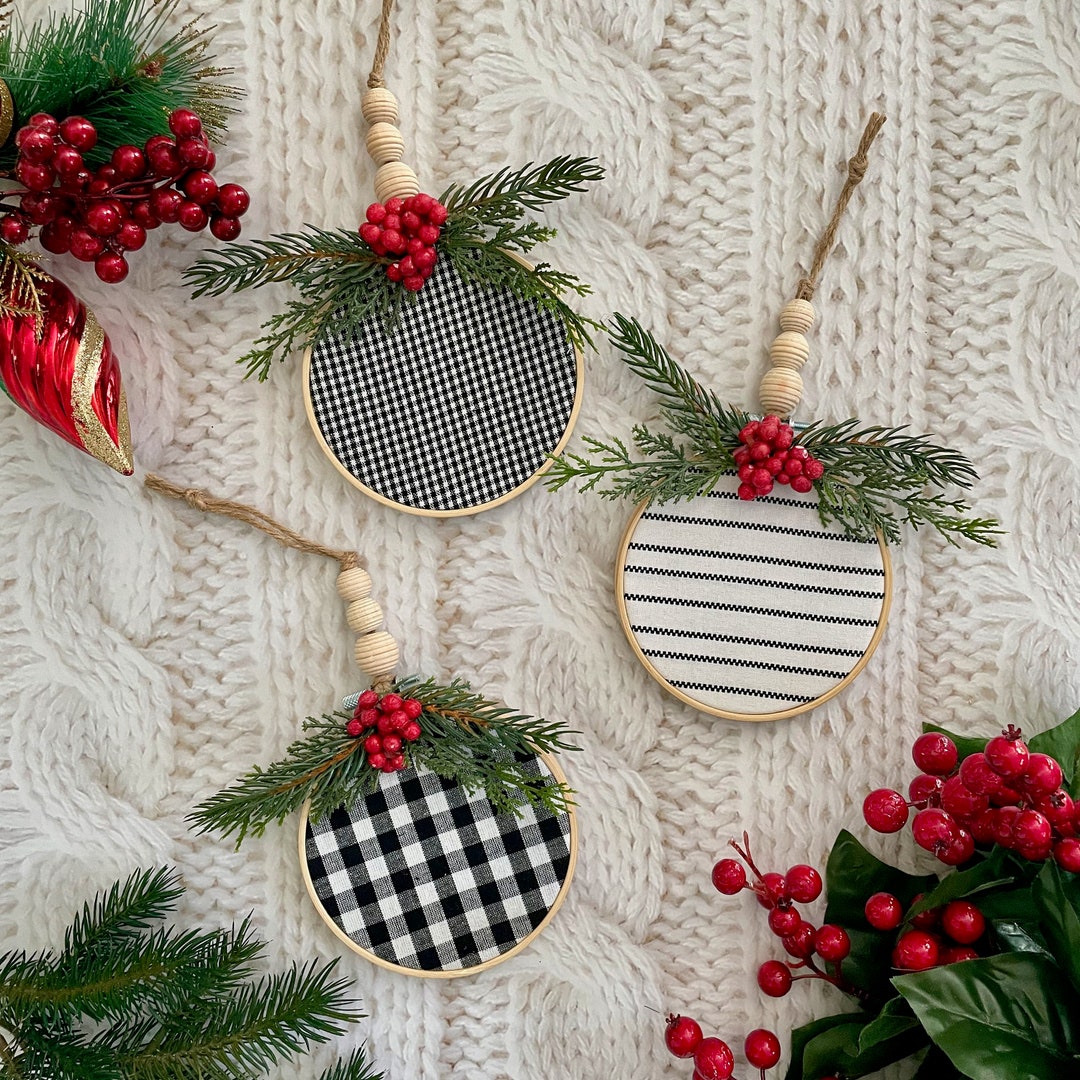 Buffalo Plaid Embroidery Hoop Christmas Ornaments, Buffalo Plaid Winter ...