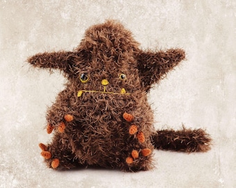 MEVILLE, the Fluffy Monster | Crochet PDF Tutorial