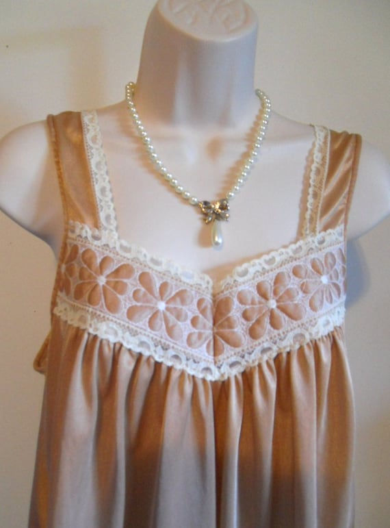 Vintage Lov Lee Mocha Nightgown~ 1970's Silky Nyl… - image 1