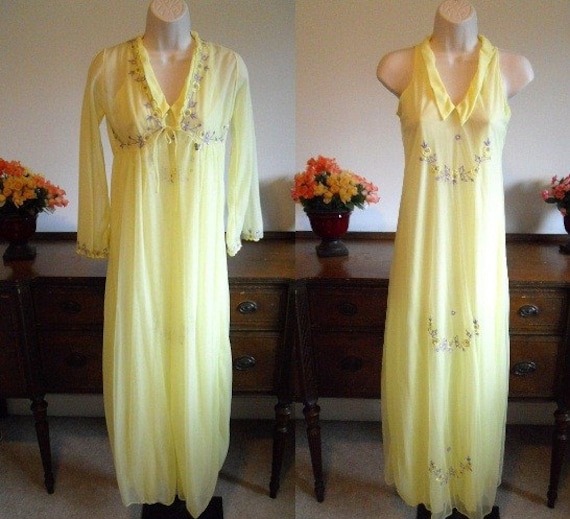 Vintage Yellow Chiffon Peignoir Set ~ 1960's Peign