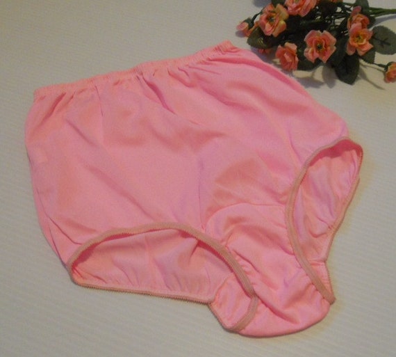Vintage Pink Silky Nylon Panties ~ 1970's Bubble G