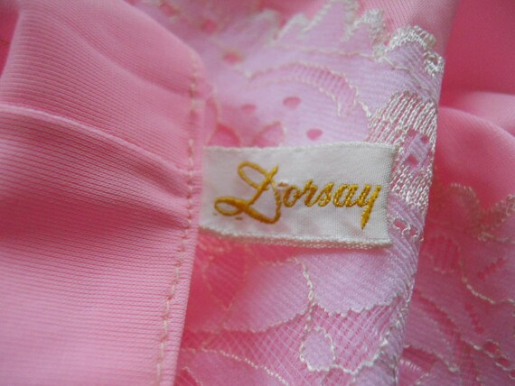 Vintage 1960's Dorsay  Sissy Pink Lacy Full Slip … - image 5