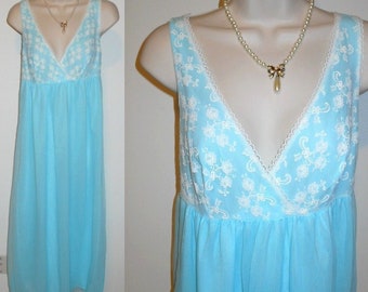 Vintage Baby Blue Chiffon Nightgown ~ 1960's Long Blue Nightgown ~ Double Nylon Chiffon Nightgown ~ Blue Nightgown ~ Vintage Nightgown