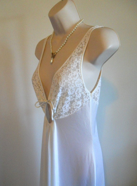 Vintage Olga Long Wide Sweep Nightgown Behind Every… Gem
