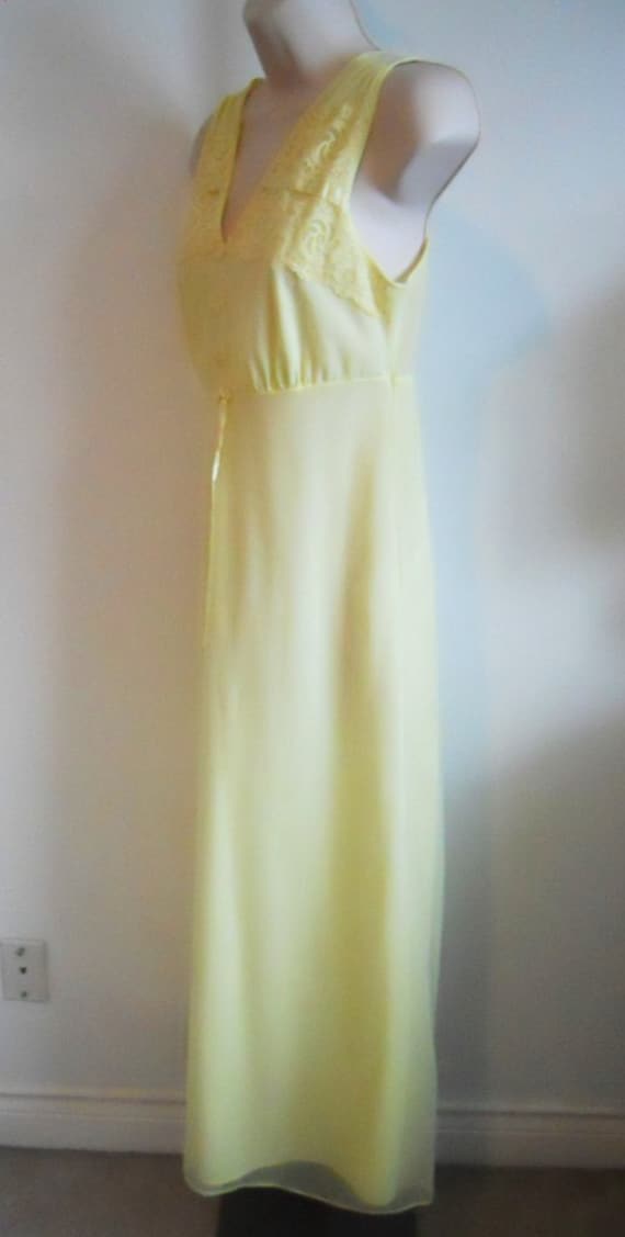 Vintage Lov Lee Yellow Chiffon Nightgown ~ 1960's… - image 3