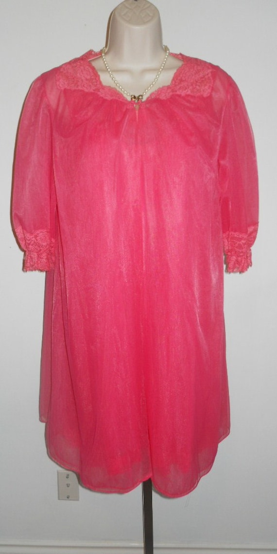 Vintage VANITY FAIR Pink Chiffon Peignoir Neglige… - image 2