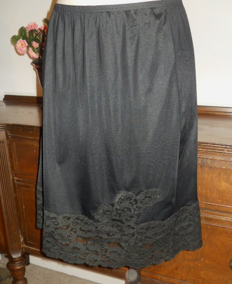 Vintage Harvey Woods Lacy Black Half Slip Petticoat Etsy Canada