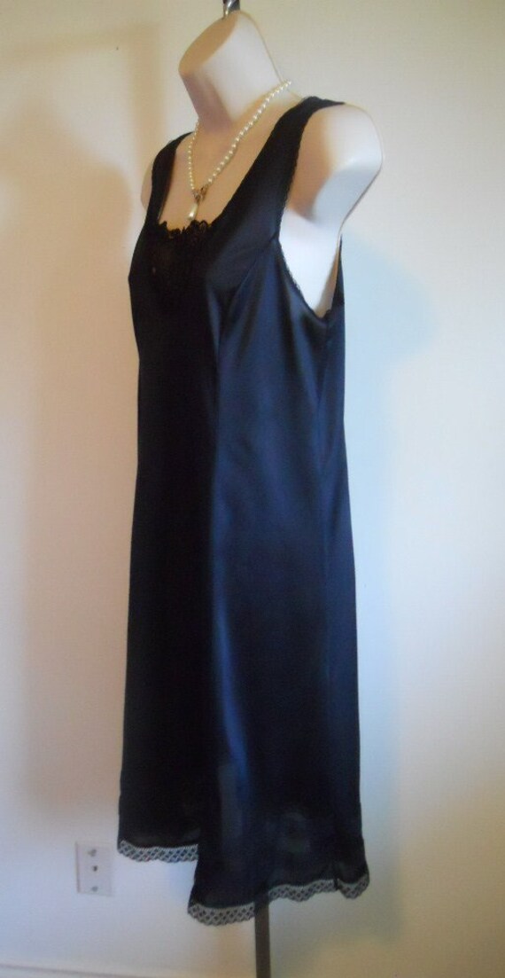 Vintage Full Black Slip, Size 36 Black Slip, Vintag… Gem