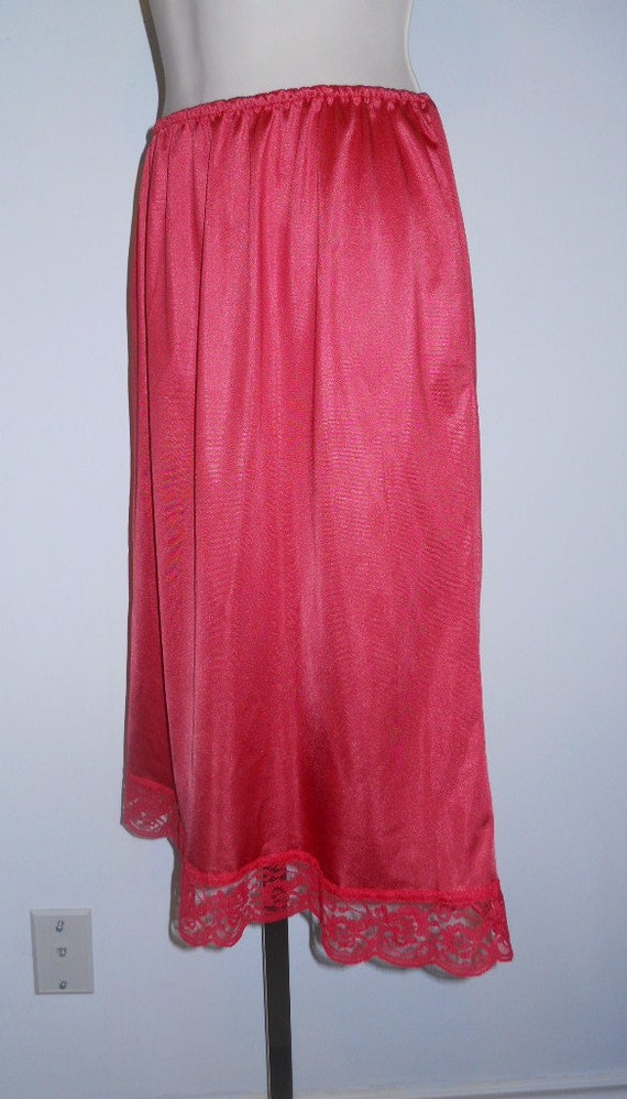 Vintage 1970's Red Kasara Half Slip ~ Petticoat ~… - image 2