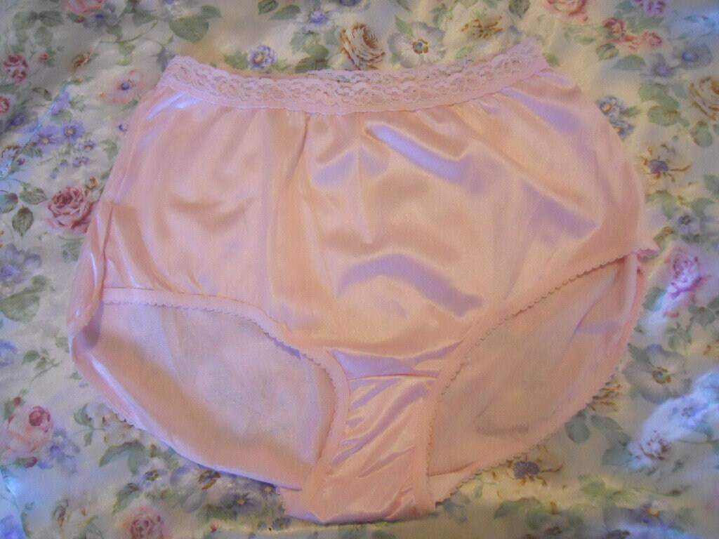 Silky Panties Pink 