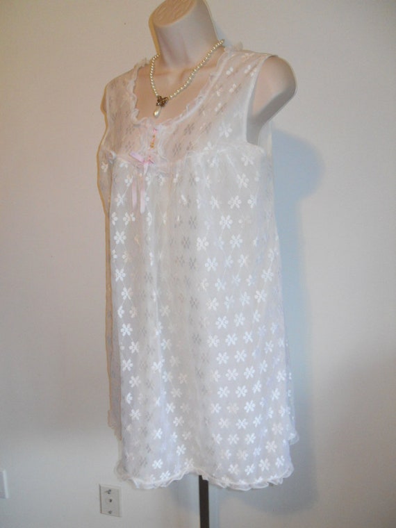 Vintage 1960's White Chiffon Baby Doll Nightgown … - image 3