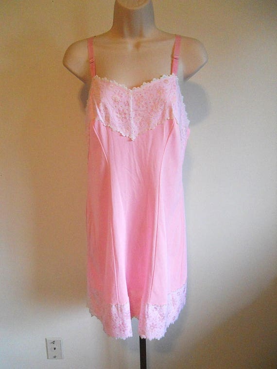 Vintage 1960's Dorsay  Sissy Pink Lacy Full Slip … - image 1