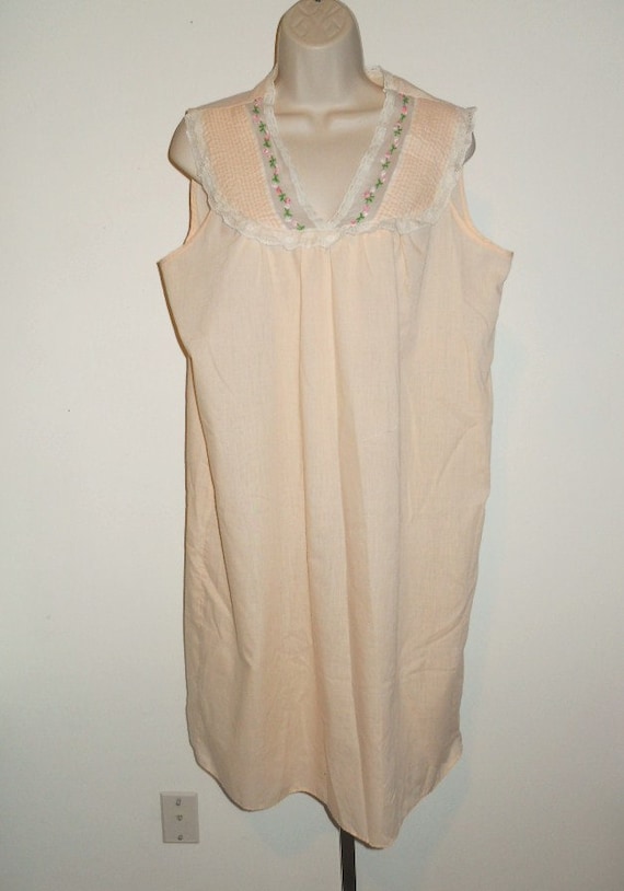 Vintage Apricot Cotton Nightgown ~ 1970's Light Co