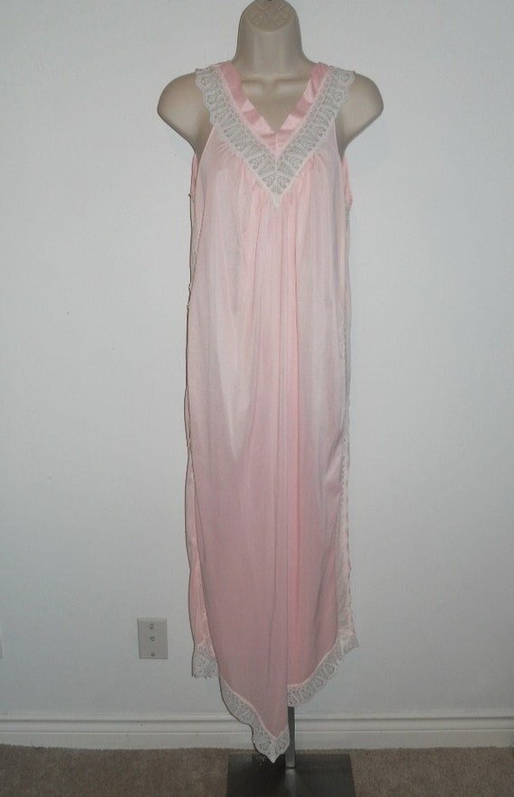 Vintage Long Pink Nightgown ~ Elegant 1980's Silky