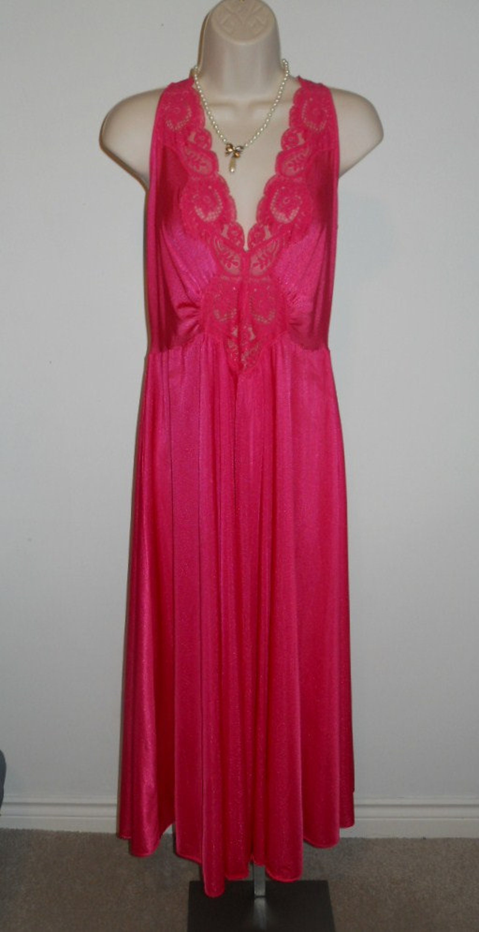 Vintage Hot Pink Olga Nightgown 98280 1980's Wide Sweep | Etsy