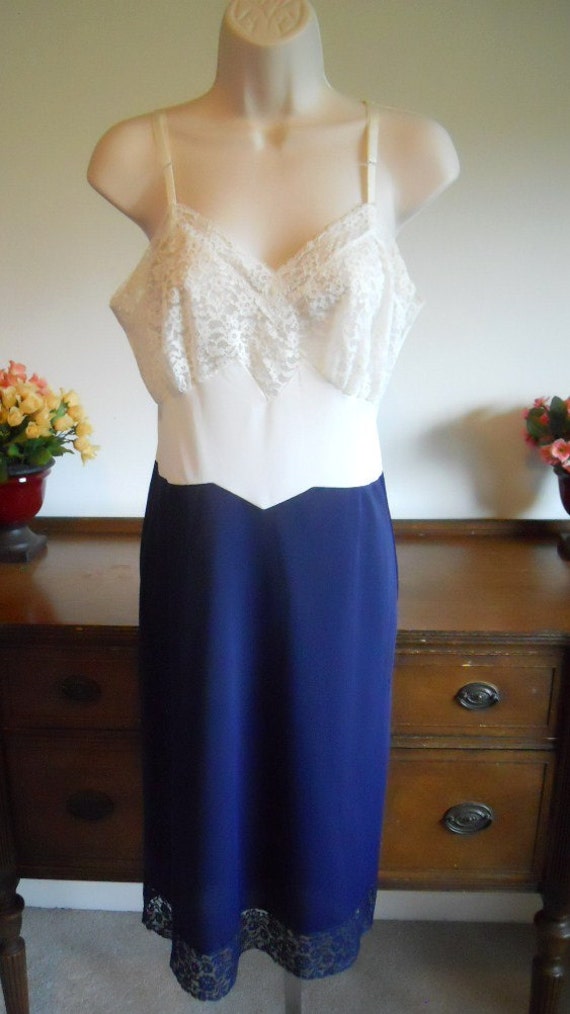 Vintage Van Raalte USA  Slip ~ 1960's  Blue Opaque