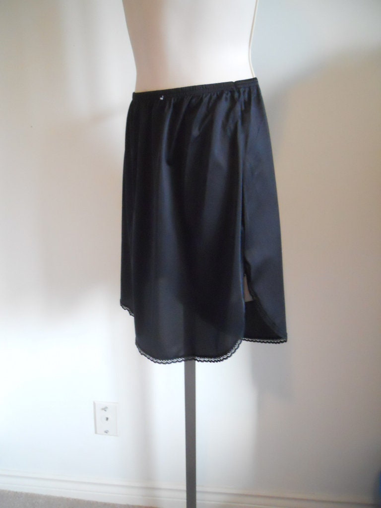 Vintage 1970's VANITY FAIR Made in USA Micro Mini Slip Jet Black Silky