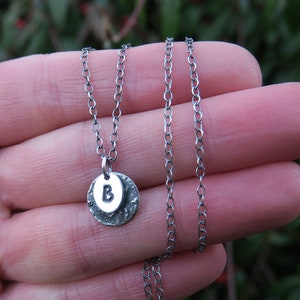 Collar de disco inicial personalizado • Collar de monograma • Idea de regalo de joyería personalizada