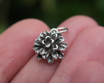 Sterling Silver Flower Pendant • Dainty Pendant Necklace • Gift For Her • Flower Necklace