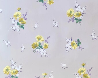 Vintage MCM Tapete Blumensträuße in Gelb, Violett, Weiß und Grün auf Grauem Hintergrund Flach Matt Meterware oder Rolle