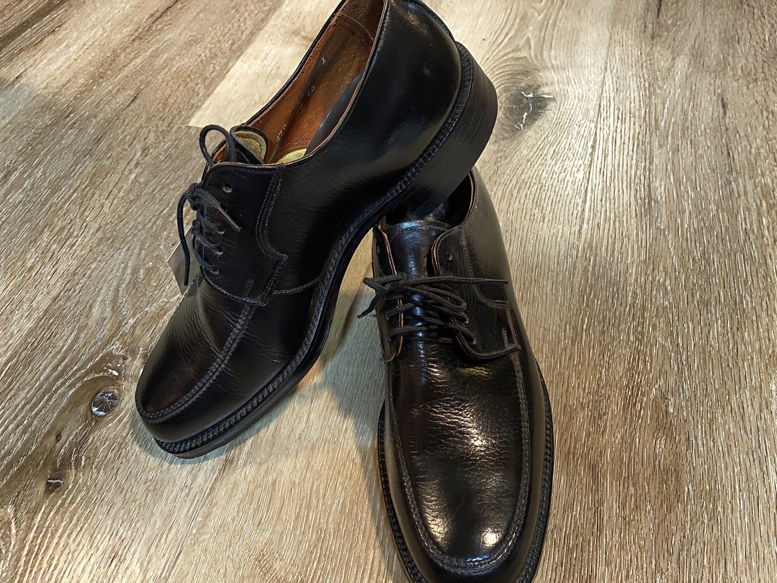 hartt shoes for sale
