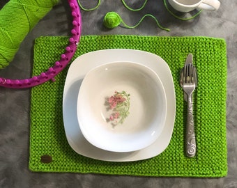 Loom Knitting PATTERN (with Video Tutorial)  The Garter Stitch Placemat | Table Setting  | LoomaHat