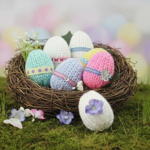 Loom Knit Easter Eggs Pattern Toys - Includes Step-by-Step Video Tutorial by Loomahat