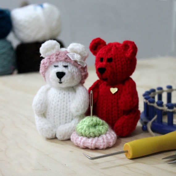 Loom Knitting Teddy Bear Pattern for 24 Peg Round Loom With