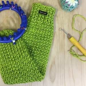 Loom Knitting Pattern Tube Socks with Video Tutorial  by Loomahat